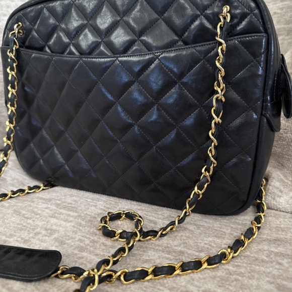 CHANEL Vintage Black Bag Leather - Picture 3 of 16